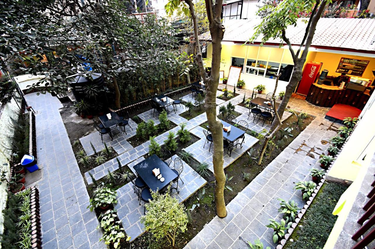 Hotel Sapana Garden Thamel Kathmandu Exterior photo
